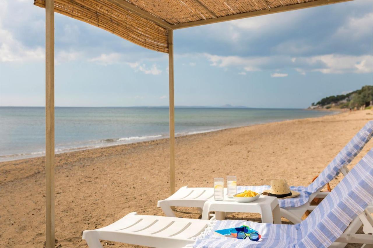 Troas Beach Hotel تافاكلي المظهر الخارجي الصورة